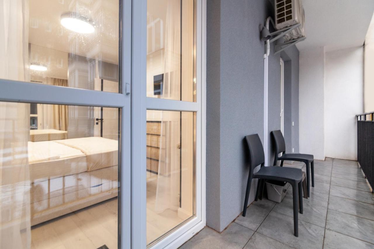 2 Bedrooms Apartments Levia 2 Lviv Exterior photo